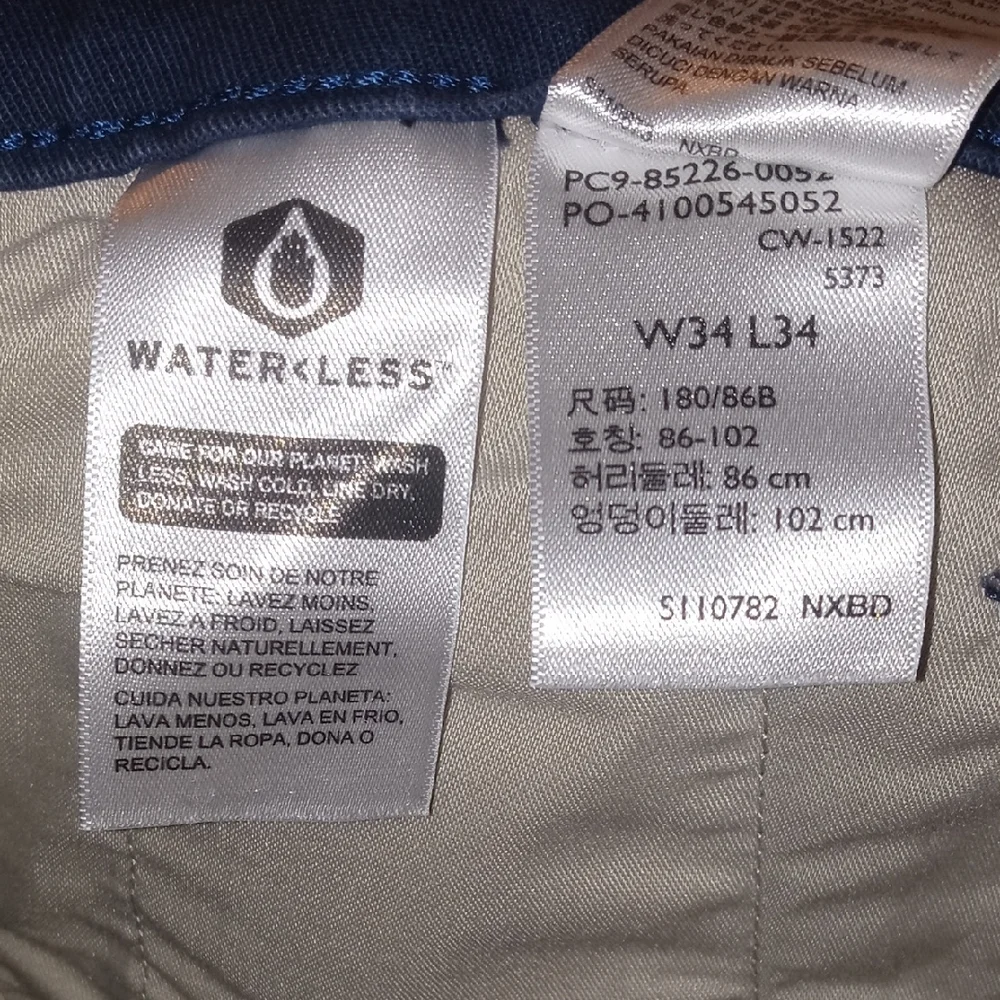 Levi's Navy Men's Chinos - Picture 5 of 5